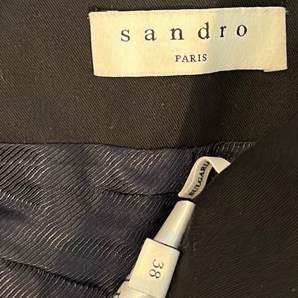 Sandro pair of the “Uman” tweed shorts 6 - Picture 4 of 5